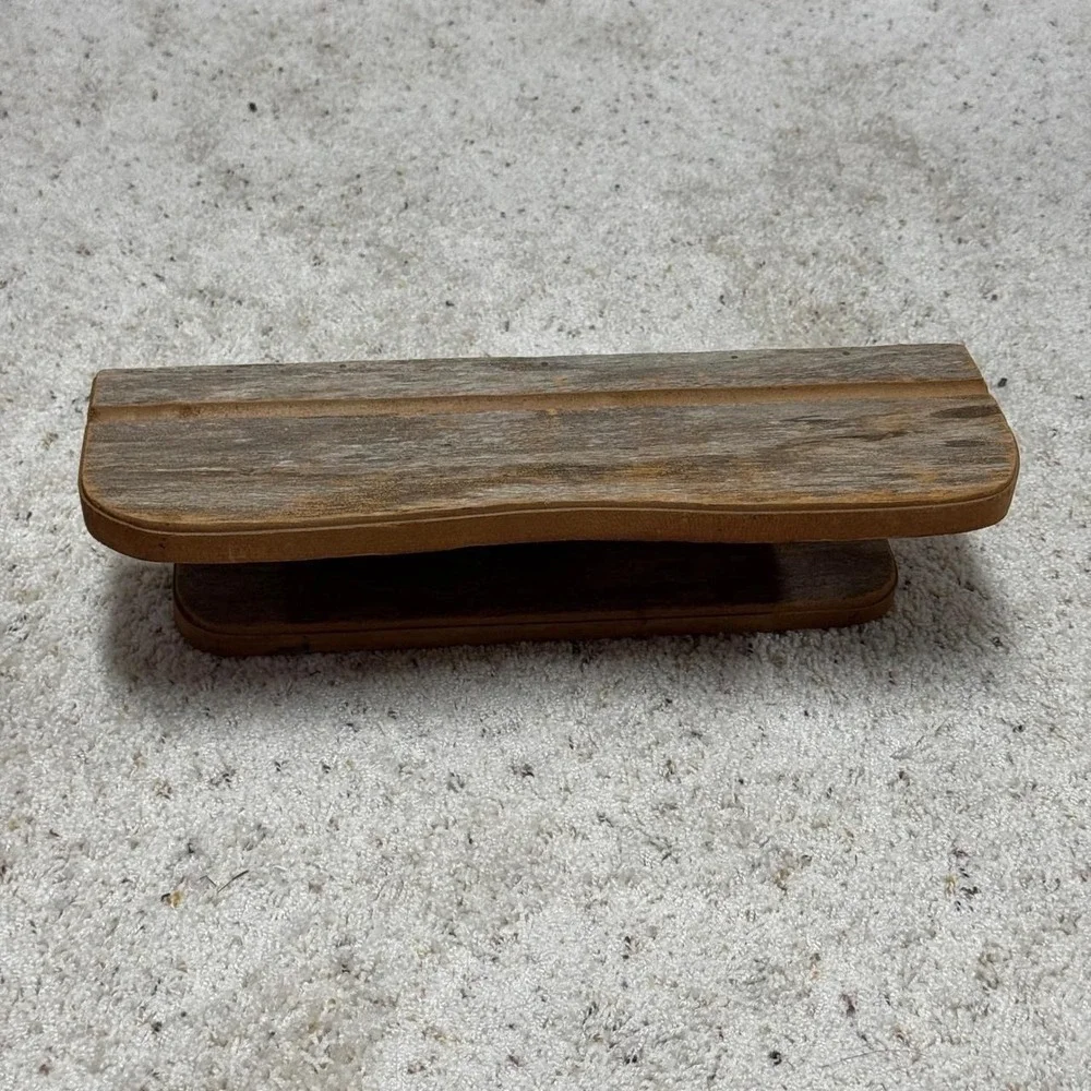 Rustic Reclaimed Barn Wood Floating Wall Shelf 16 Inch Picture Ledge Farmhouse